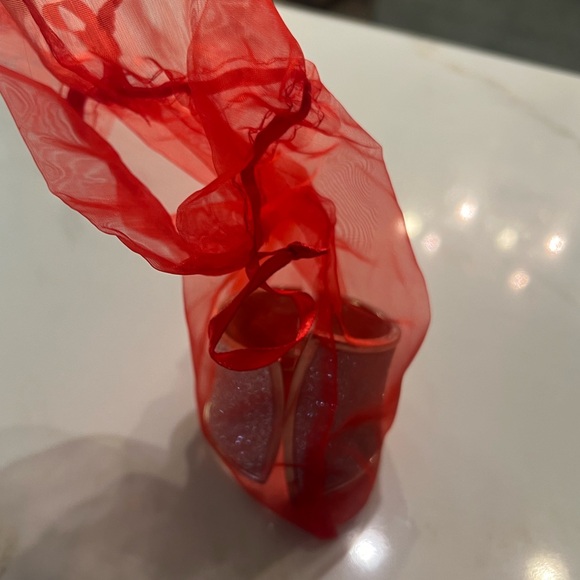 Beautiful Cuff Bracelet - Picture 5 of 12